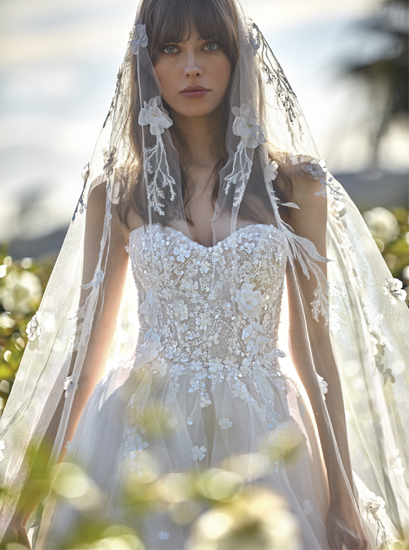 アクア・グラツィエがセレクトした、NICOLE MILANO・ウェディング