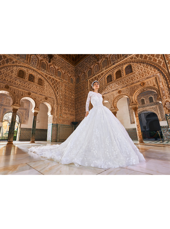 アクア・グラツィエがセレクトした、PRONOVIAS・ウェディング